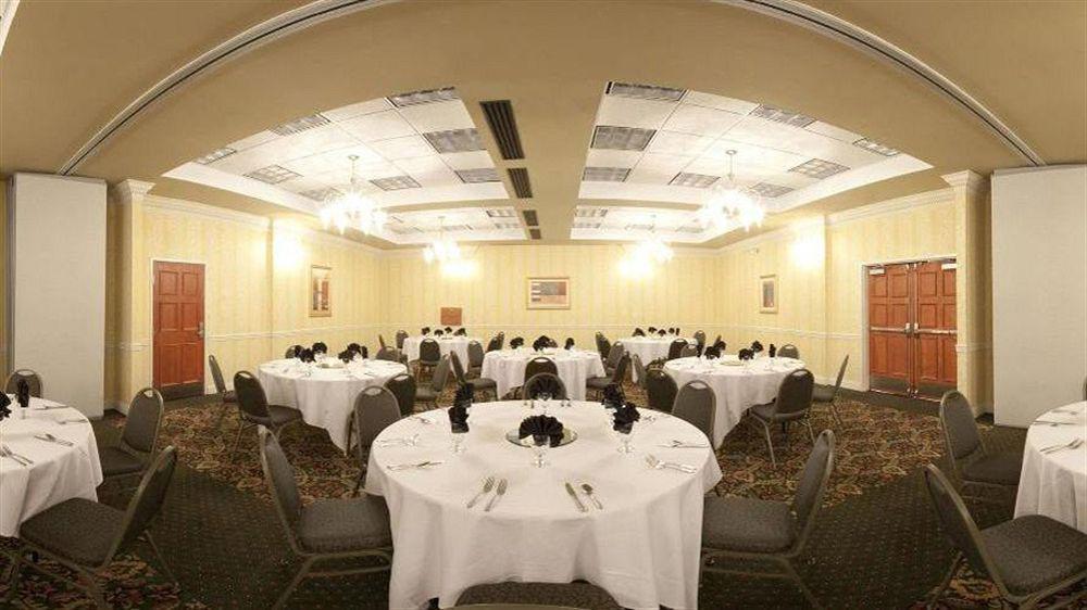 Doubletree By Hilton Hattiesburg, Ms Hotel