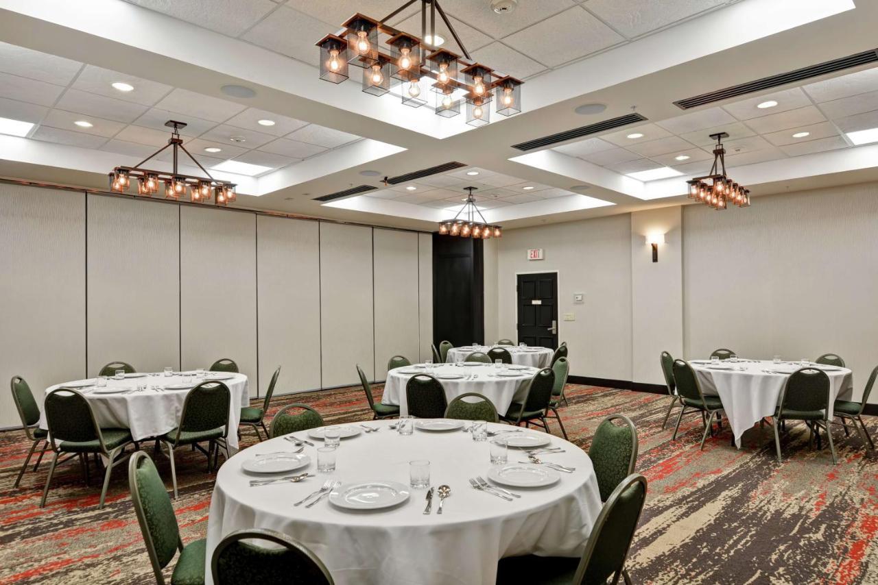 Doubletree By Hilton Hattiesburg, Ms 4* Hattiesburg